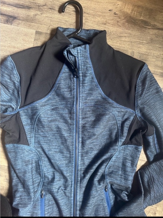 lululemon athletica Jackets & Blazers - Lululemon Define Jacket Luon Heathered Blue Black Paneled Size 8 Fitted